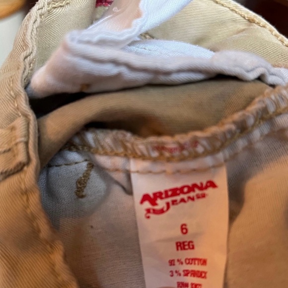 Arizona Khaki pants boys size 6 - Picture 3 of 4